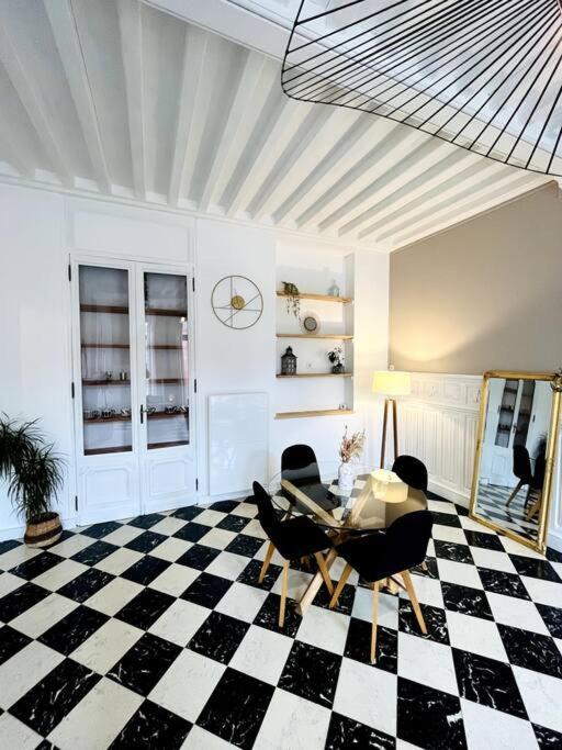 Ferienwohnung Le Petit Nid D'Aline, Hyper-Centre, Parking Prive Arras Exterior foto